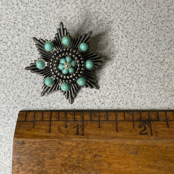 Vintage Star Brooch - Picture 4 of 5